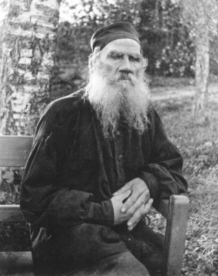 0111201595-Tolstoy.jpg